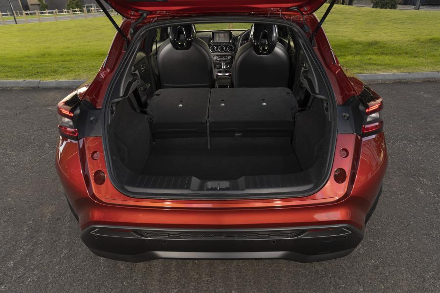 Багажник Nissan Juke Ti 2020 года  (AU) (фото 21 из 27)